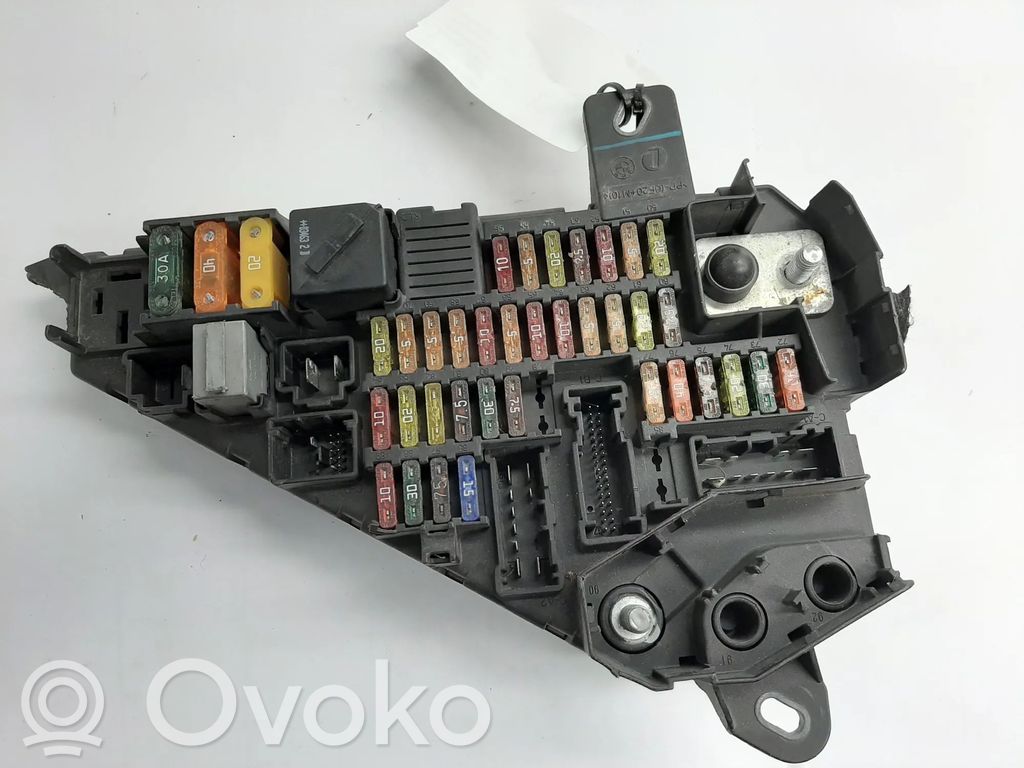 BMW 5 E60 E61 Saugiklių dėžė (komplektas) 