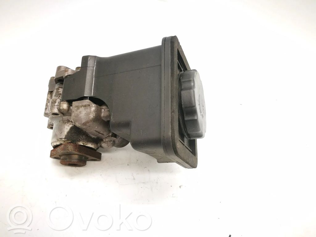 BMW 5 E60 E61 Power steering pump 