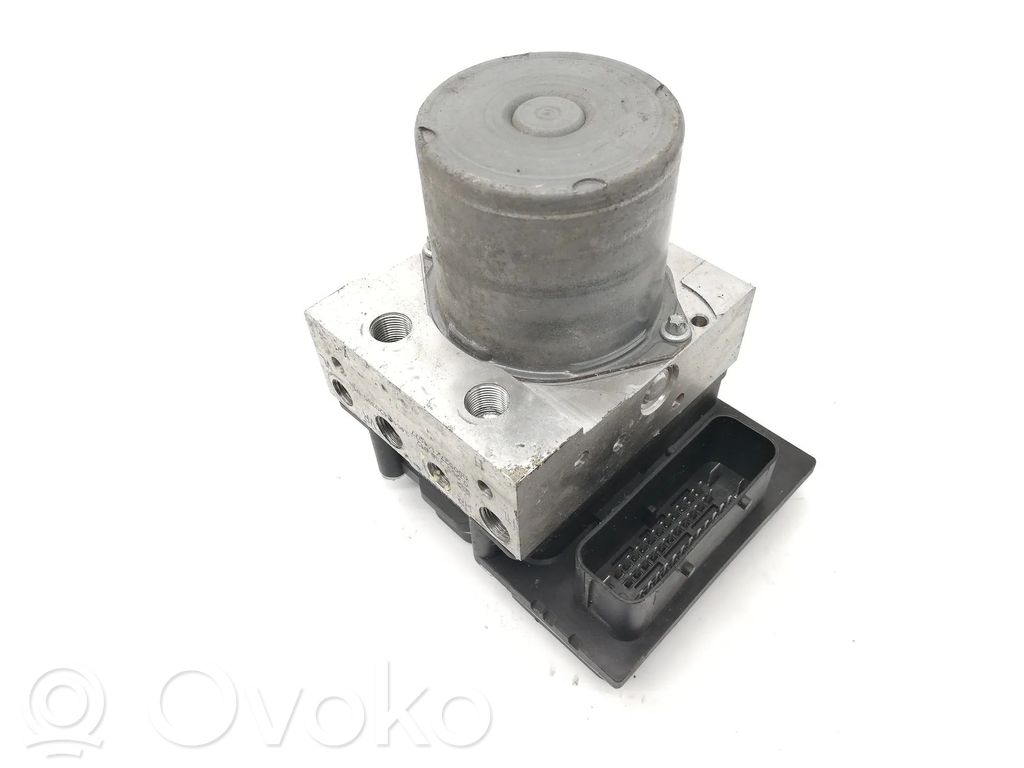 BMW X3 E83 ABS Pump 