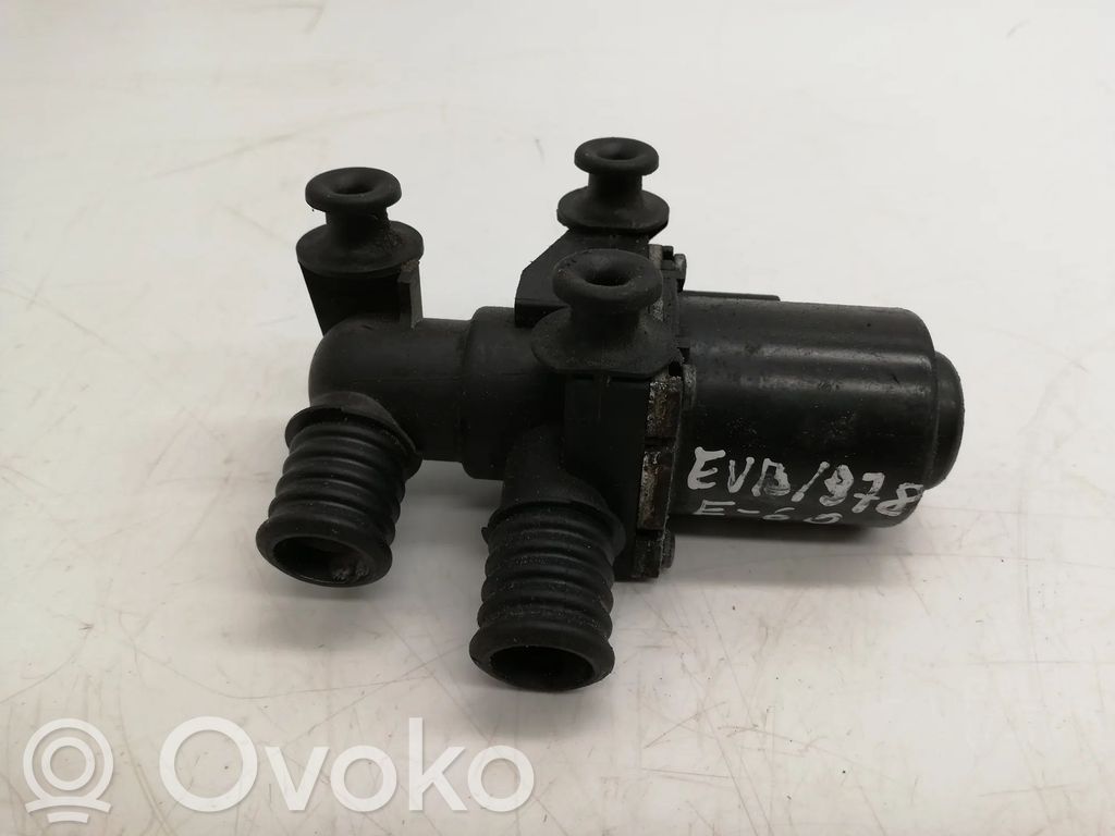 BMW 5 E60 E61 Cirkuliacinis el. siurbliukas 
