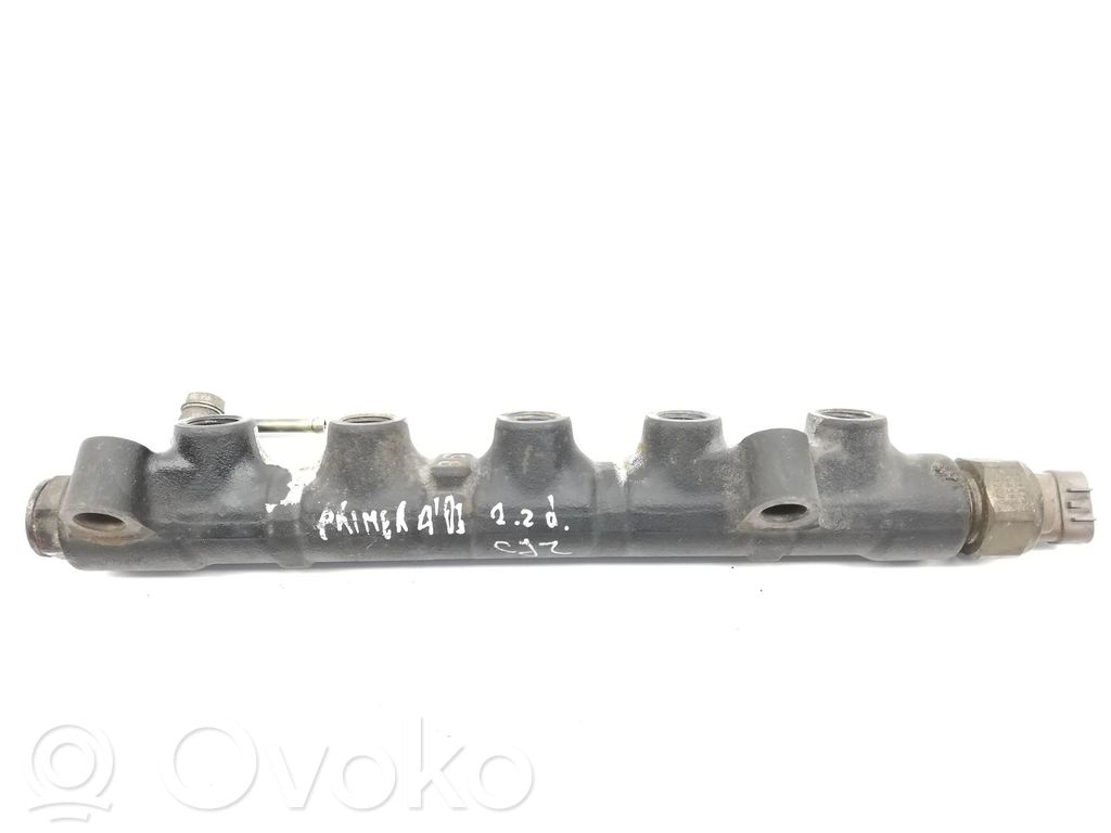 Nissan Primera Listwa wtryskowa 