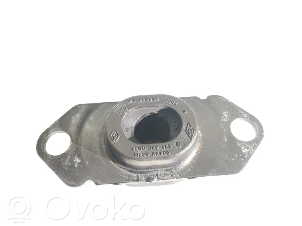 Nissan Primera Gearbox mount 