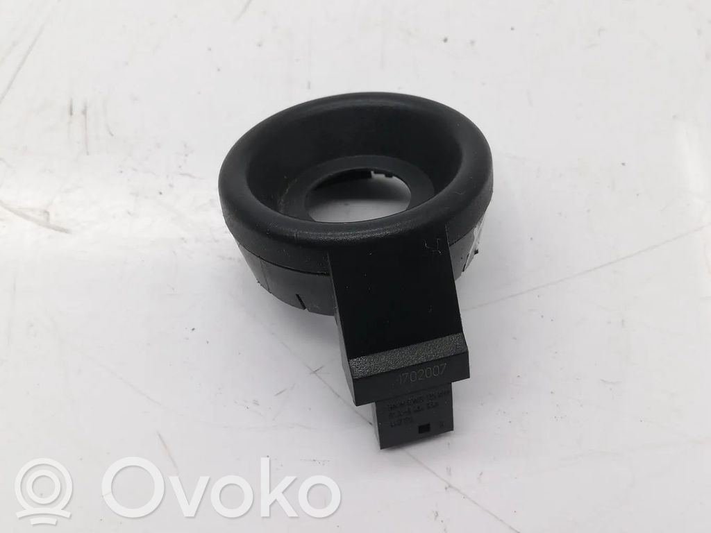 BMW X3 E83 Imobilaizerio skaitytuvas (antena) 