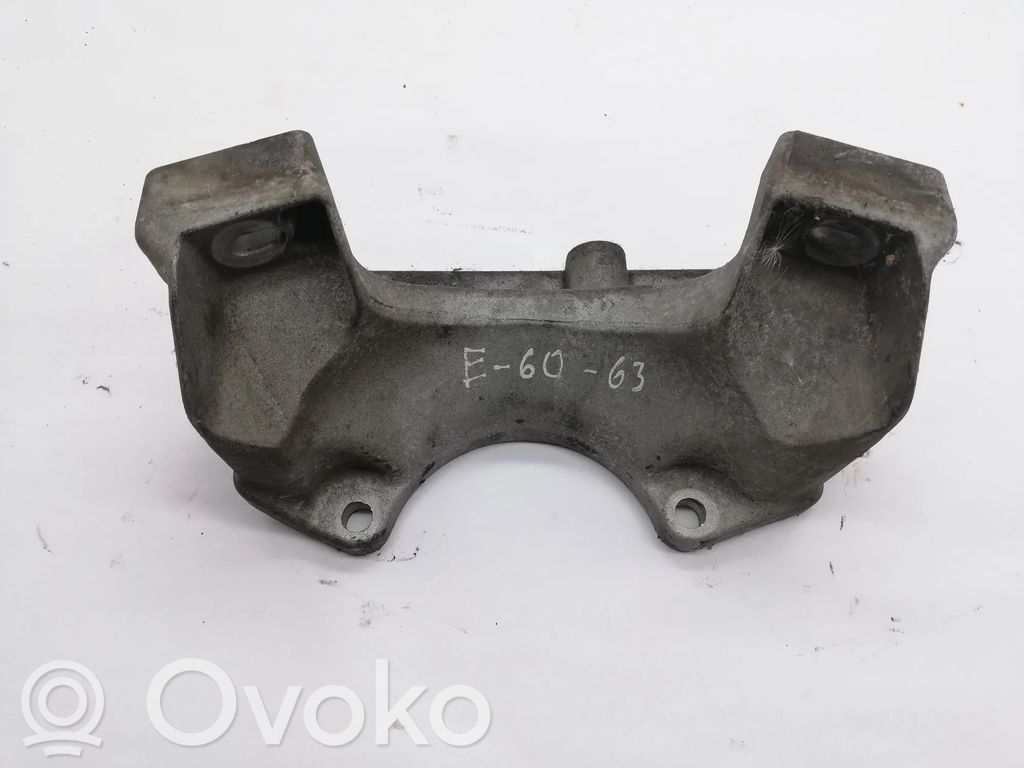 BMW 5 E60 E61 Gearbox mounting bracket 