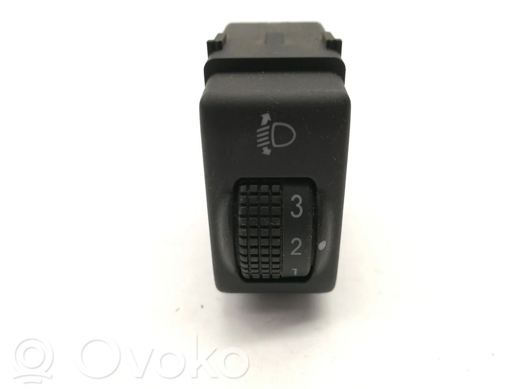 Nissan Note (E11) Headlight level height control switch 
