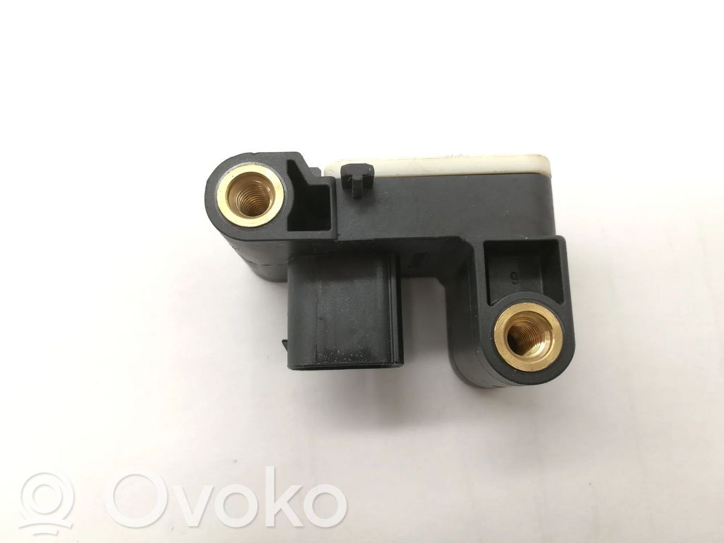 Airbag deployment crash/impact sensor   6911003