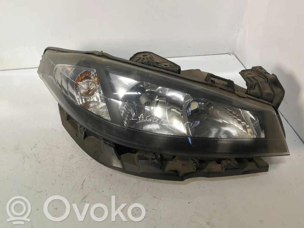 Renault Laguna II Scheinwerfer 