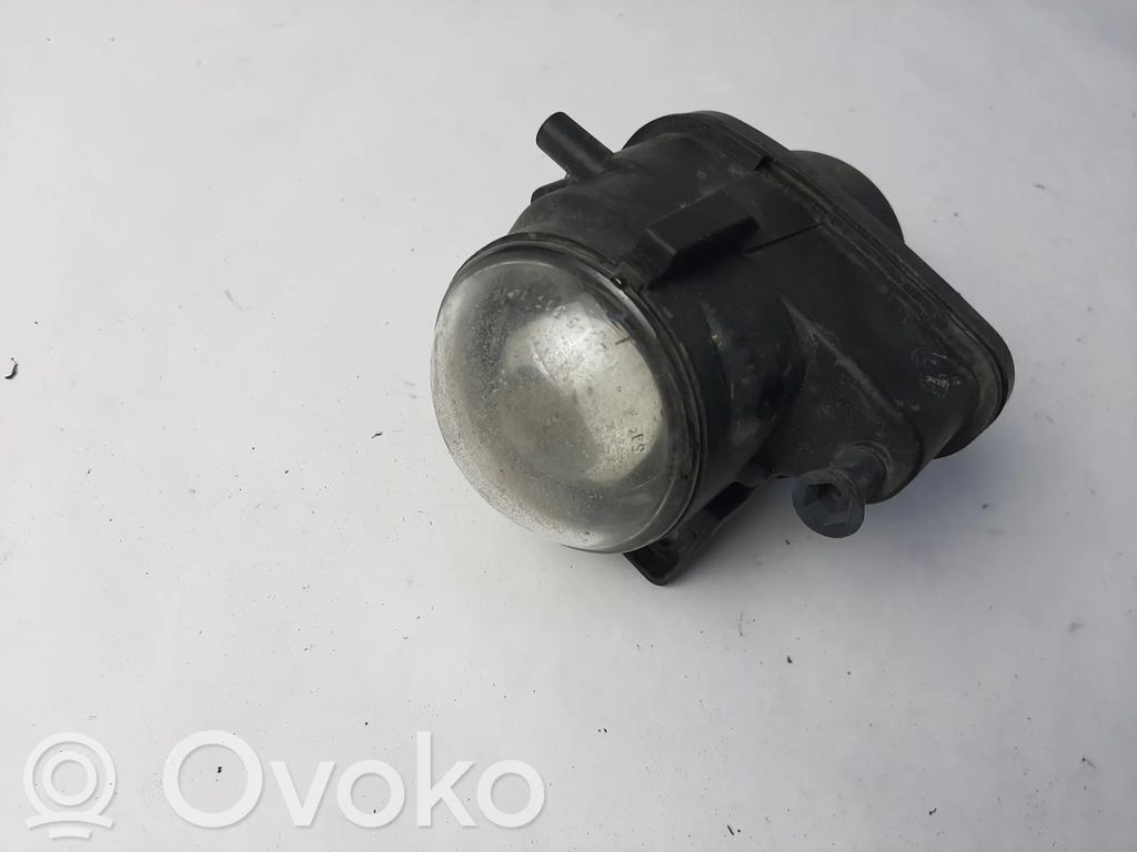Audi A6 S6 C5 4B Передняя противотуманная фара 