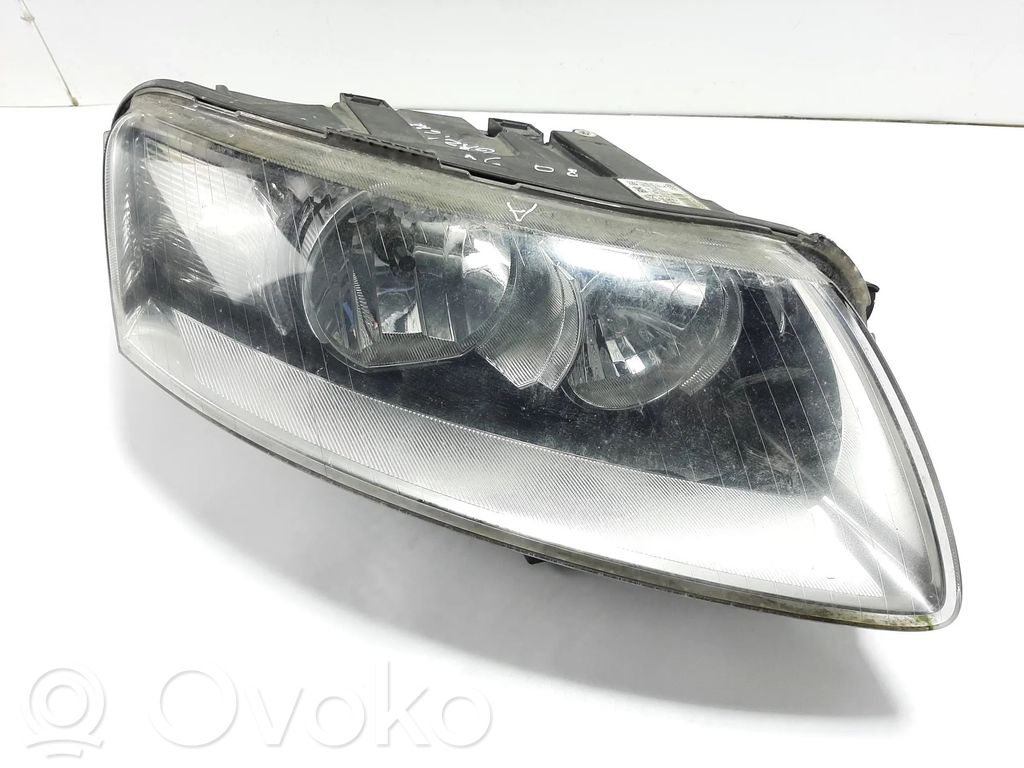 Audi A6 S6 C6 4F Phare frontale 
