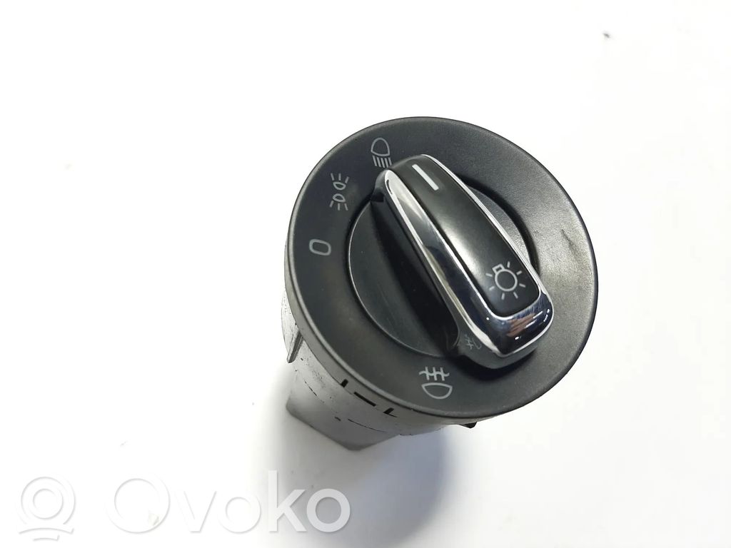 Seat Toledo IV (NH) Interruptor de luz 