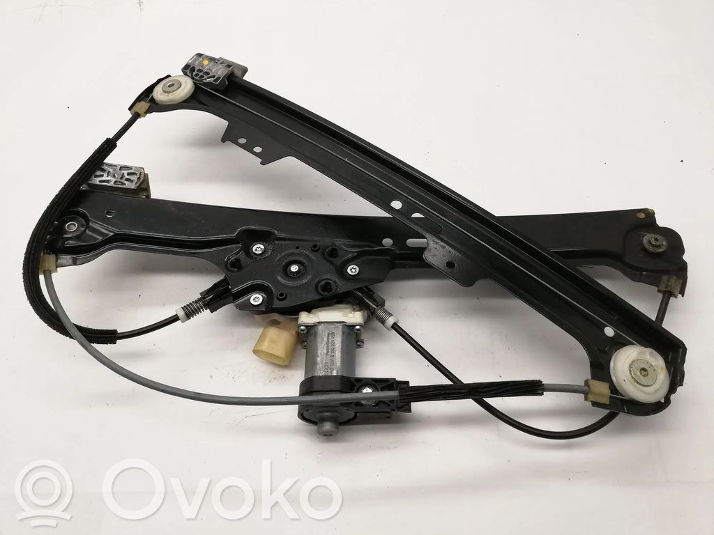 Front door electric window regulator   7184741