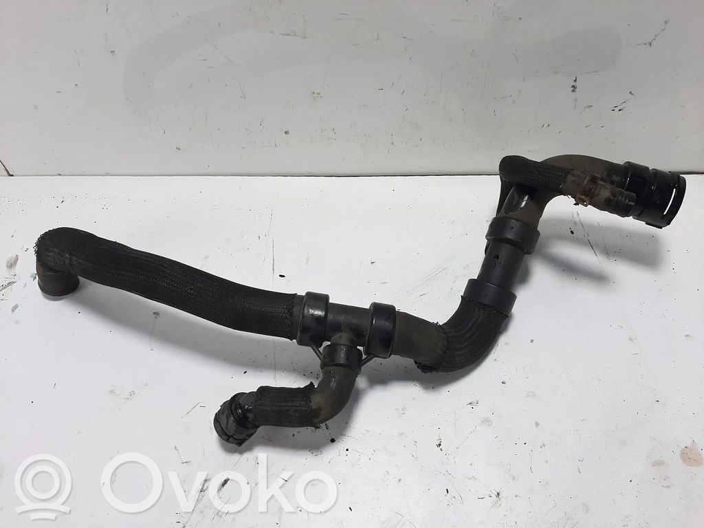 Volvo XC60 Engine coolant pipe/hose 