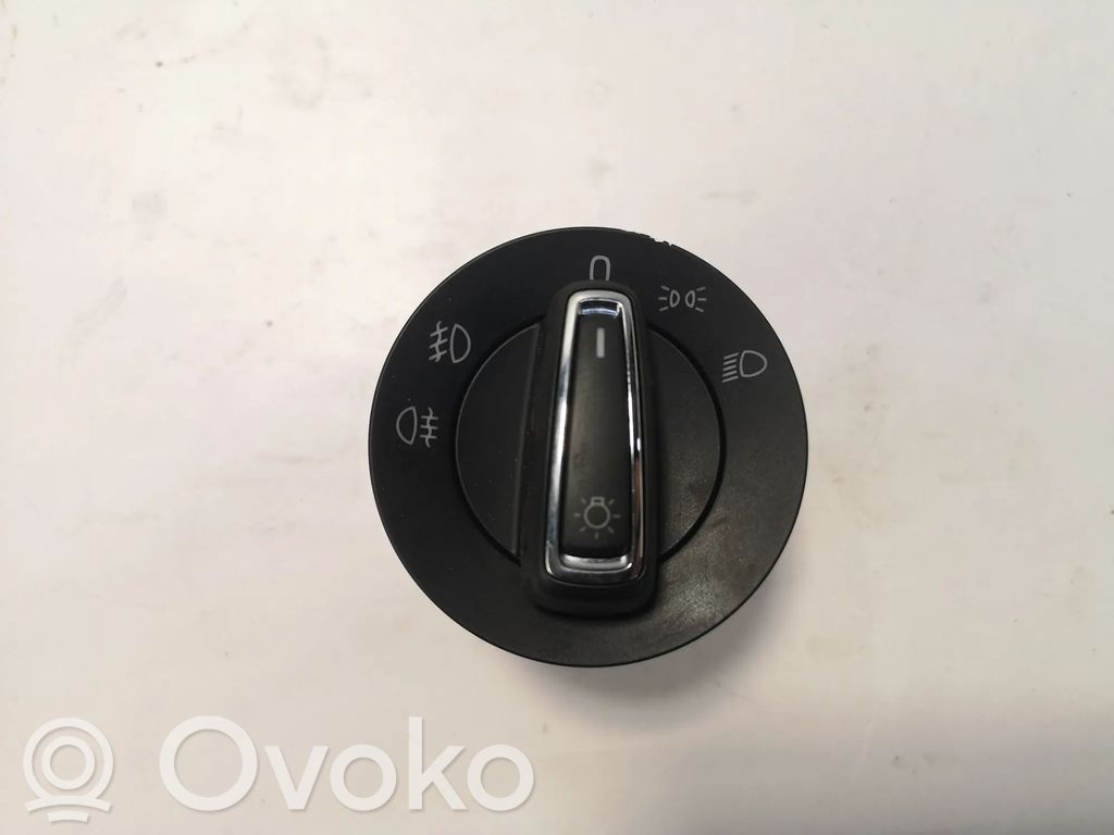 Skoda Superb B8 (3V) Interruptor de luz 