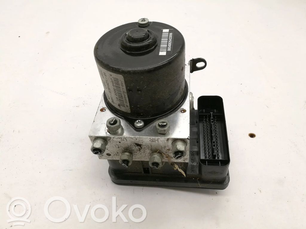 BMW 3 E90 E91 ABS bloks 