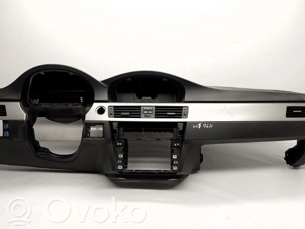 BMW 3 E90 E91 Panelė 