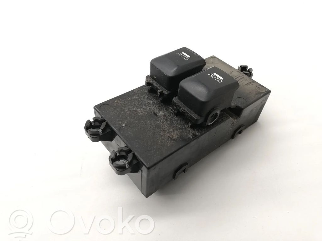 KIA Ceed Interruptor del elevalunas eléctrico 
