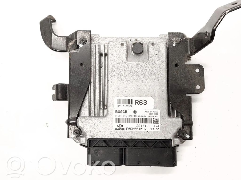 Hyundai Santa Fe Engine control unit/module 