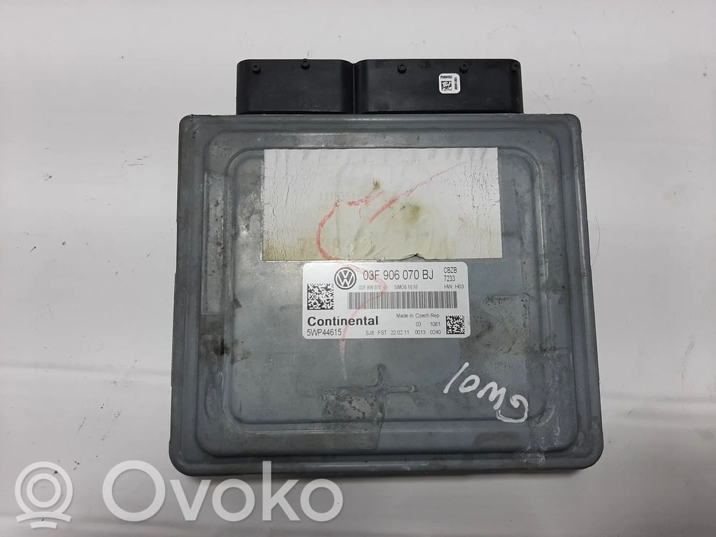 Volkswagen Golf VI Engine control unit/module 