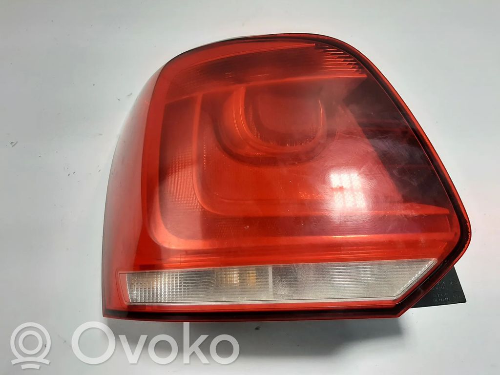 Volkswagen Polo V 6R Lampa tylna 