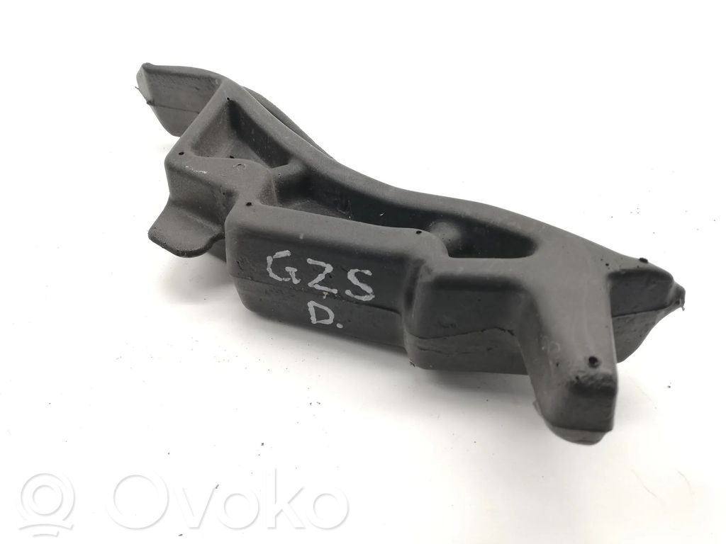 Toyota Yaris XP210 Inne części karoserii 