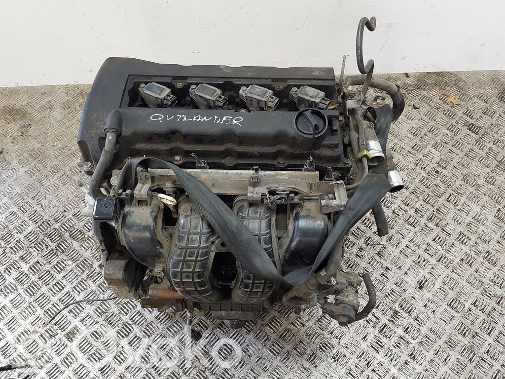 Engine   4B11