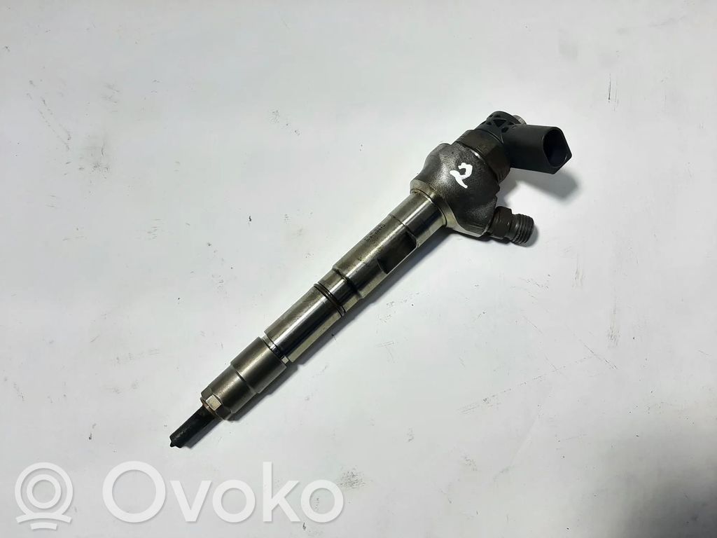 Inyector de combustible   04L130277AD