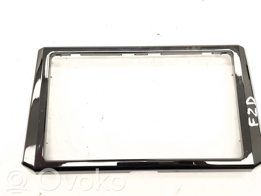 Toyota Corolla E210 E21 Mascherina unità principale autoradio/GPS 