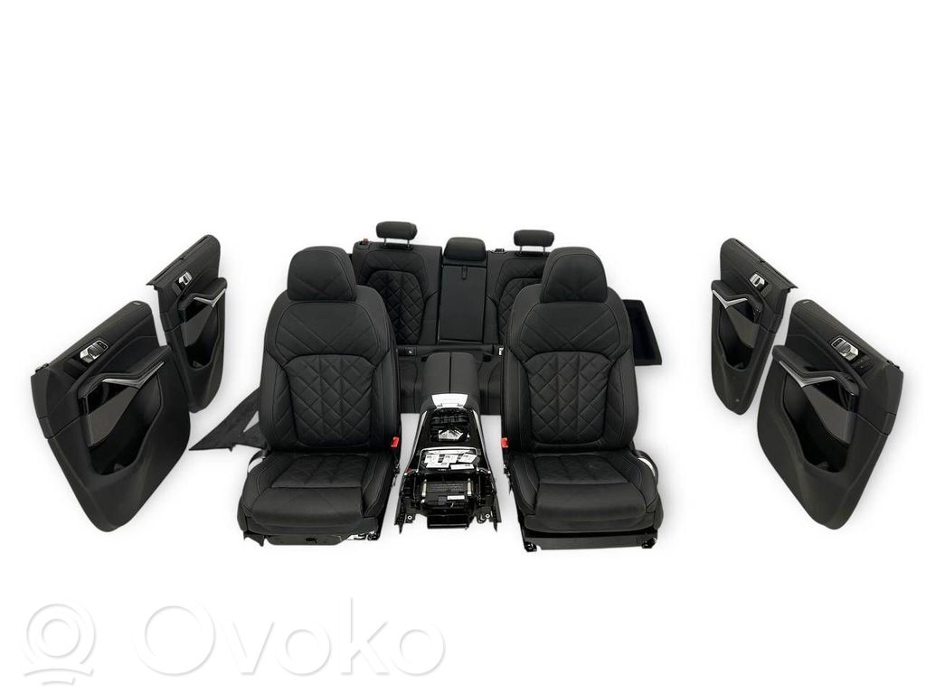BMW X5 G05 Tapicerka / Komplet 