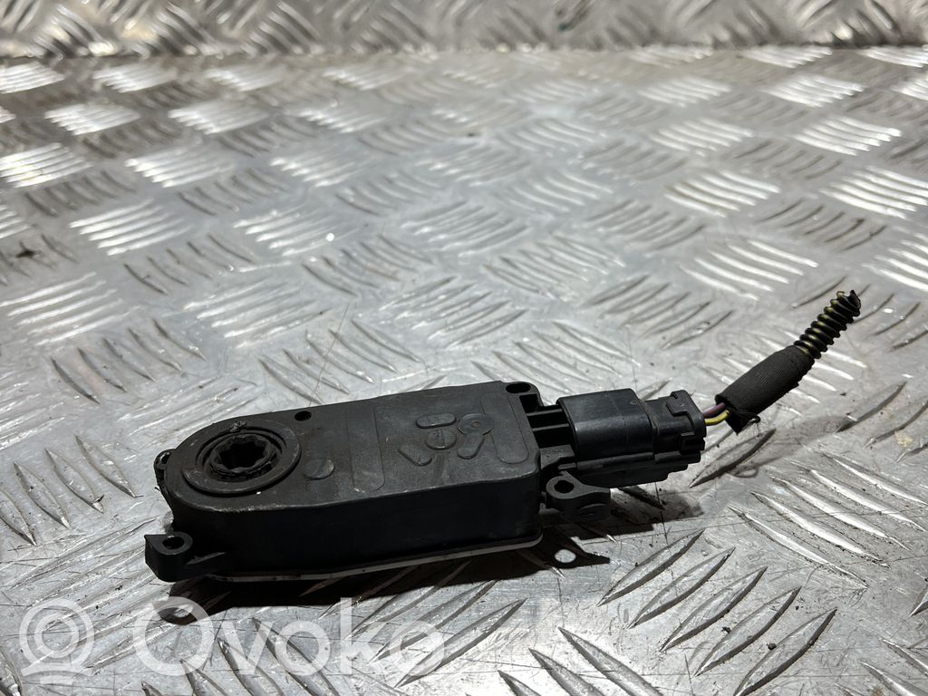 Ford Focus Radiator active air flap actuator 