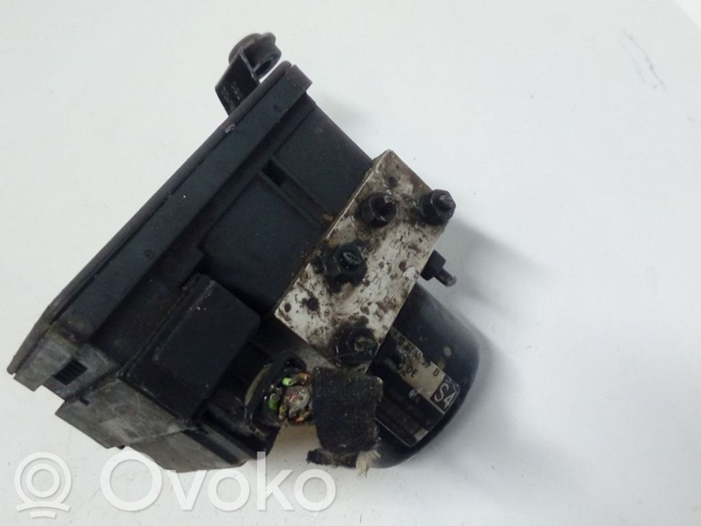Volkswagen Golf IV ABS bloks 