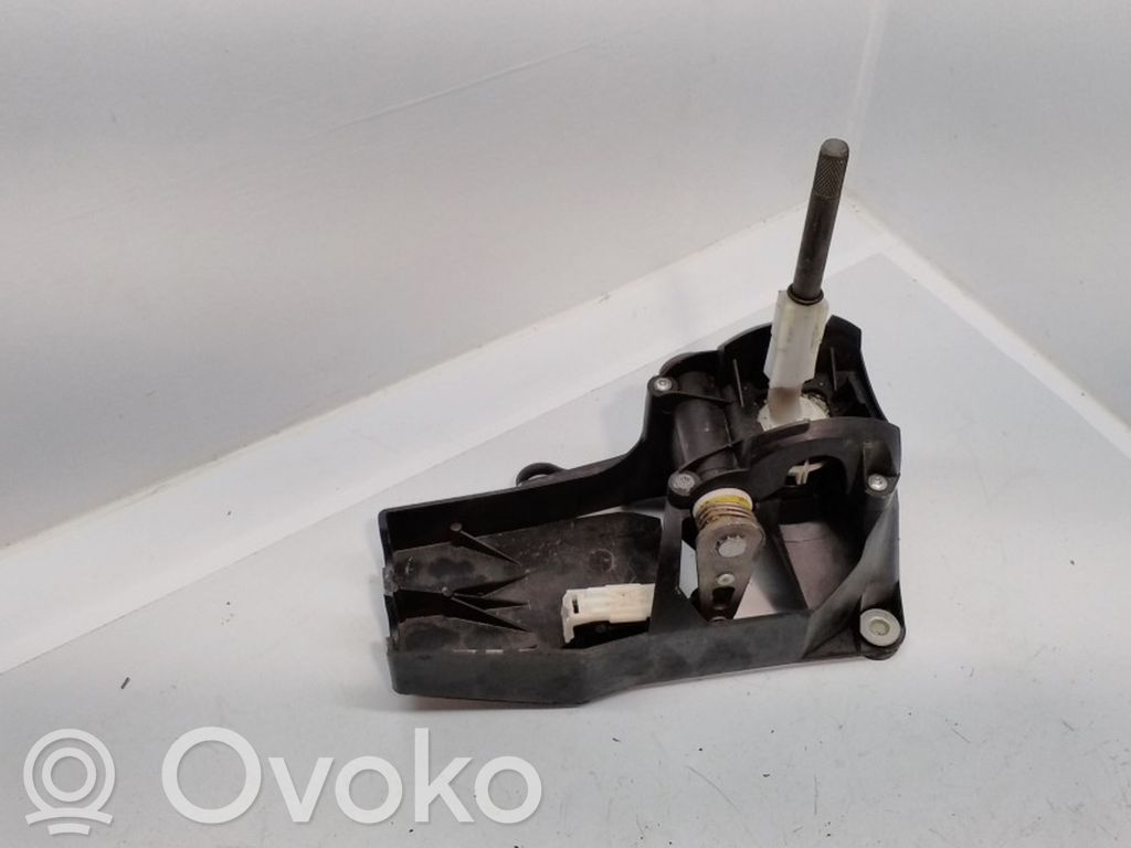 Opel Astra H Gear shifter/selector 