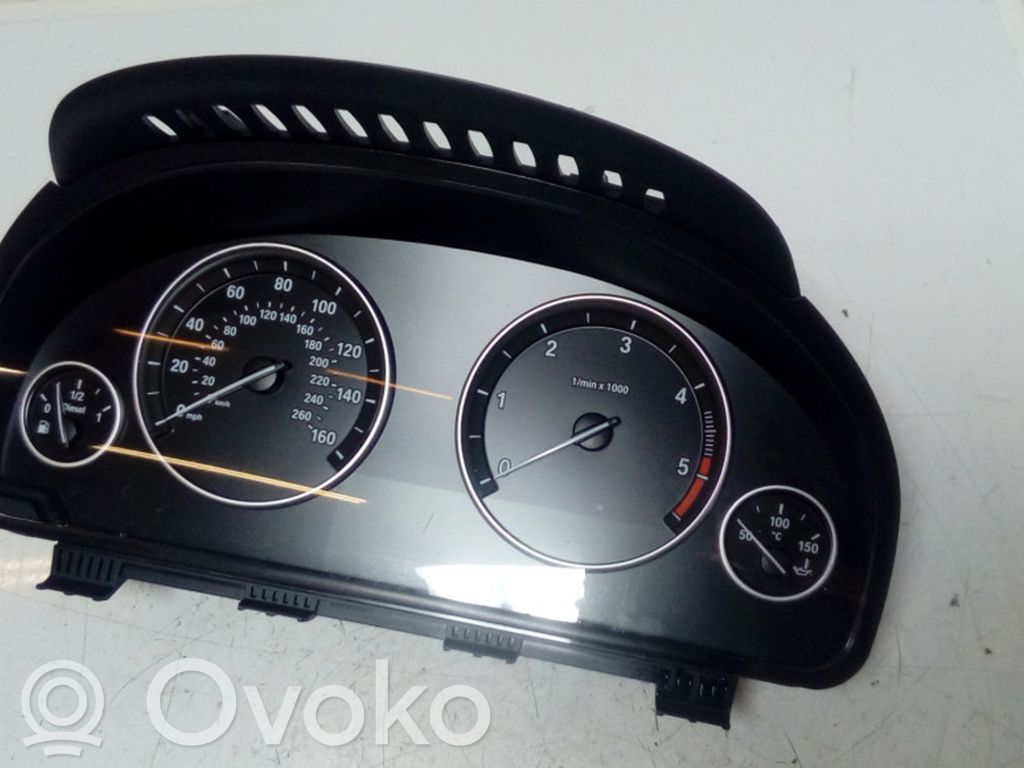 BMW 5 F10 F11 Speedometer (instrument cluster) 