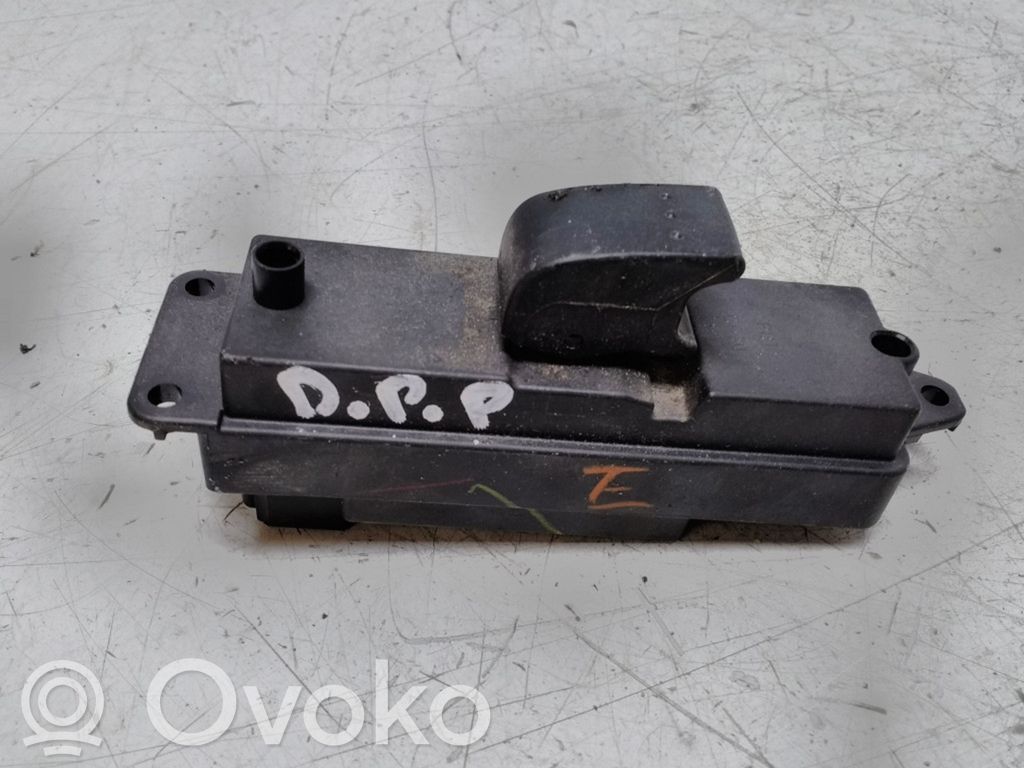 Mazda 3 I Electric window control switch 