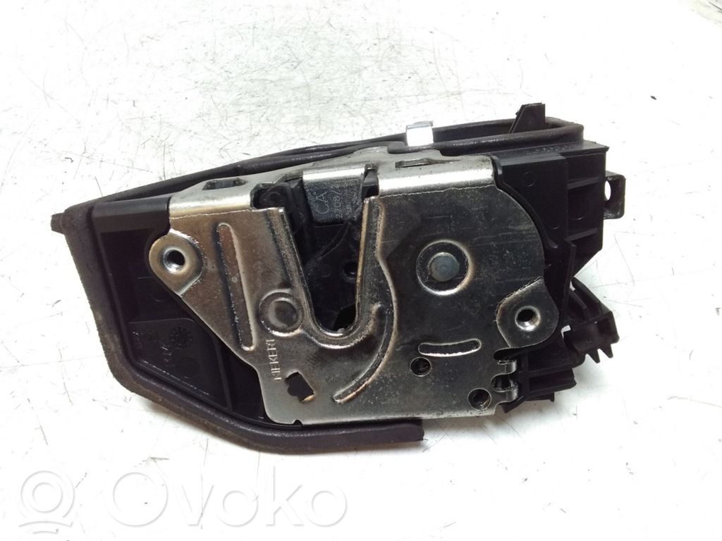 Front door lock   7202145