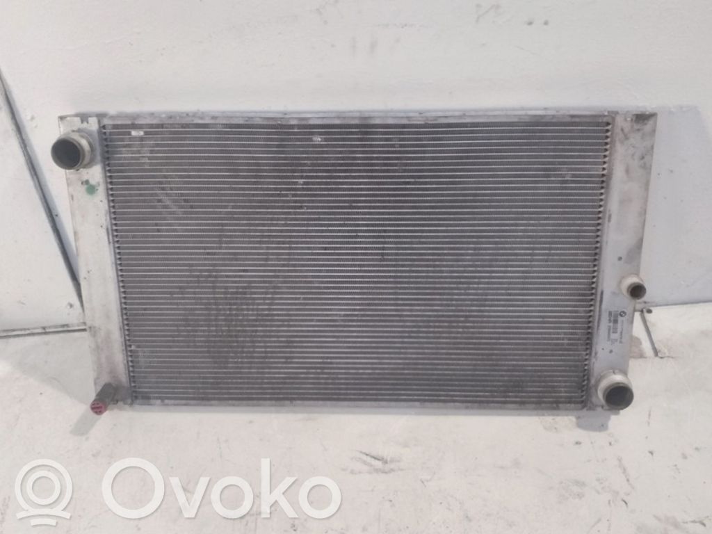 BMW 5 E60 E61 Radiateur de refroidissement 