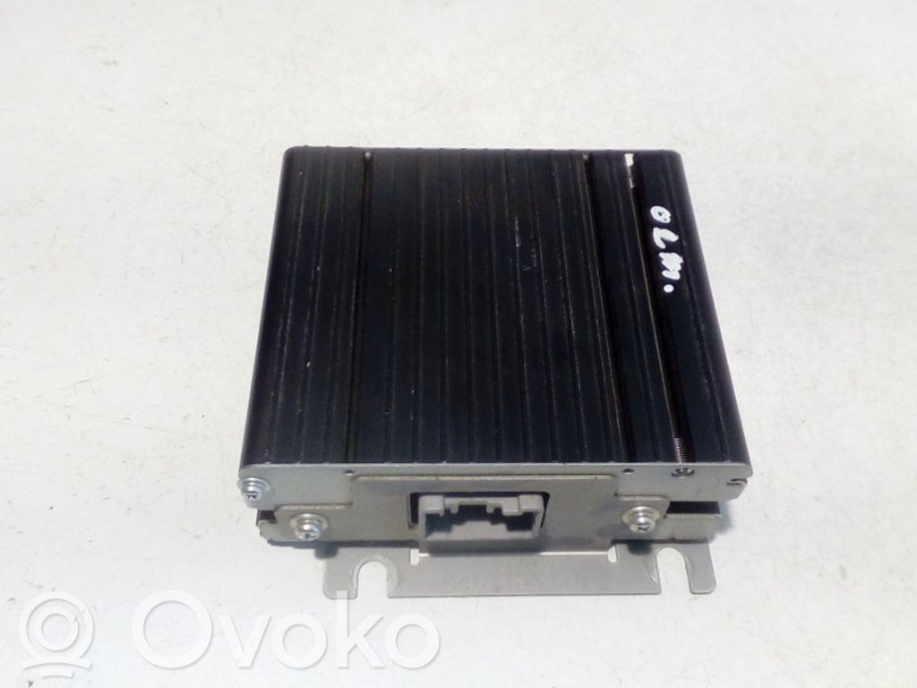 Inversor/convertidor de voltaje   04671954AG