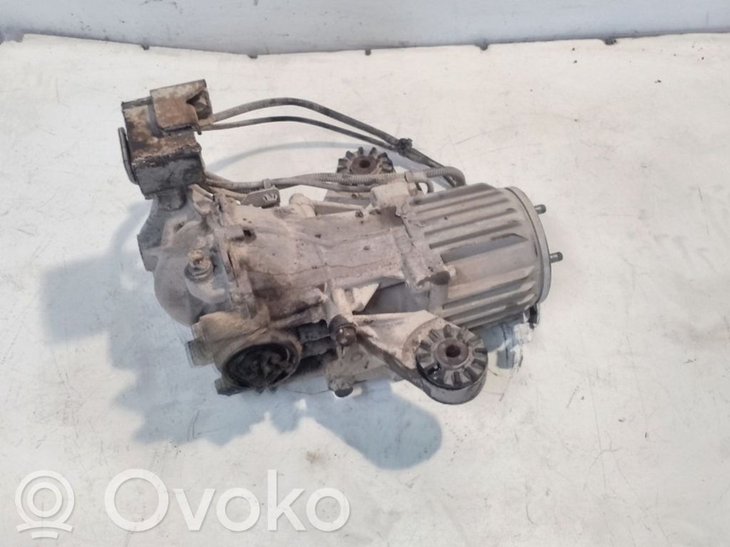 Mitsubishi Outlander Galinis reduktorius 