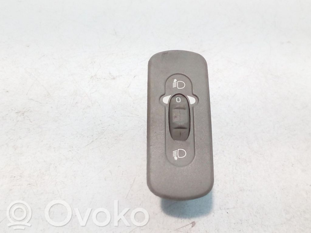 Renault Twingo I Headlight level height control switch 
