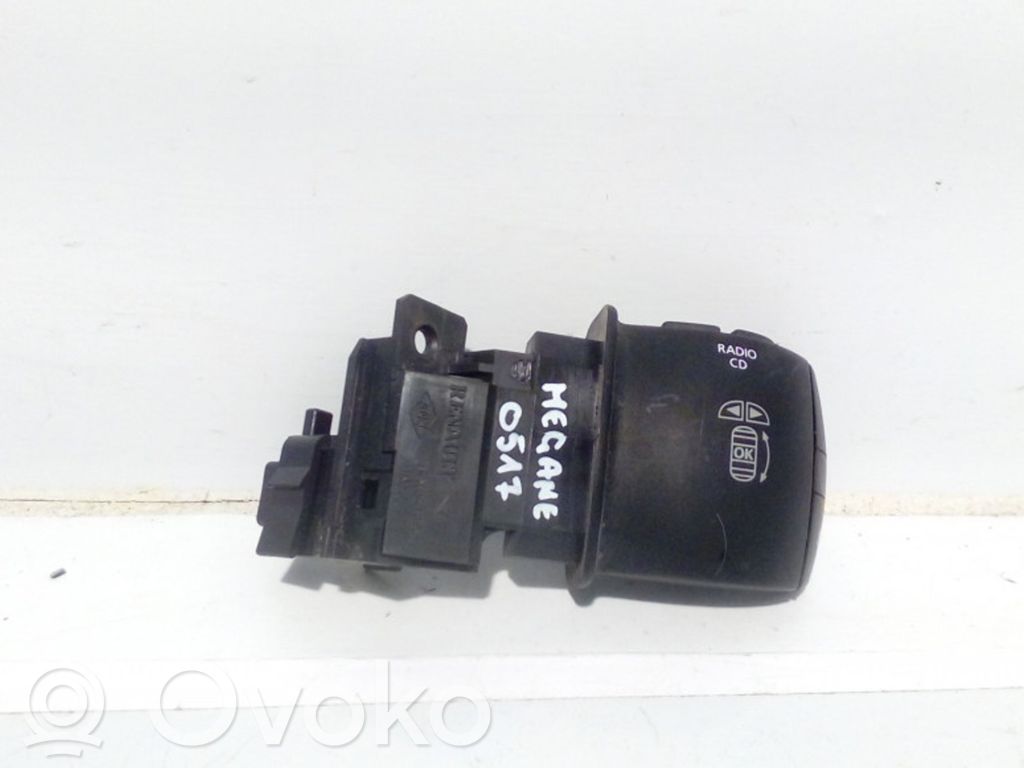 Renault Megane III Multifunctional control switch/knob 