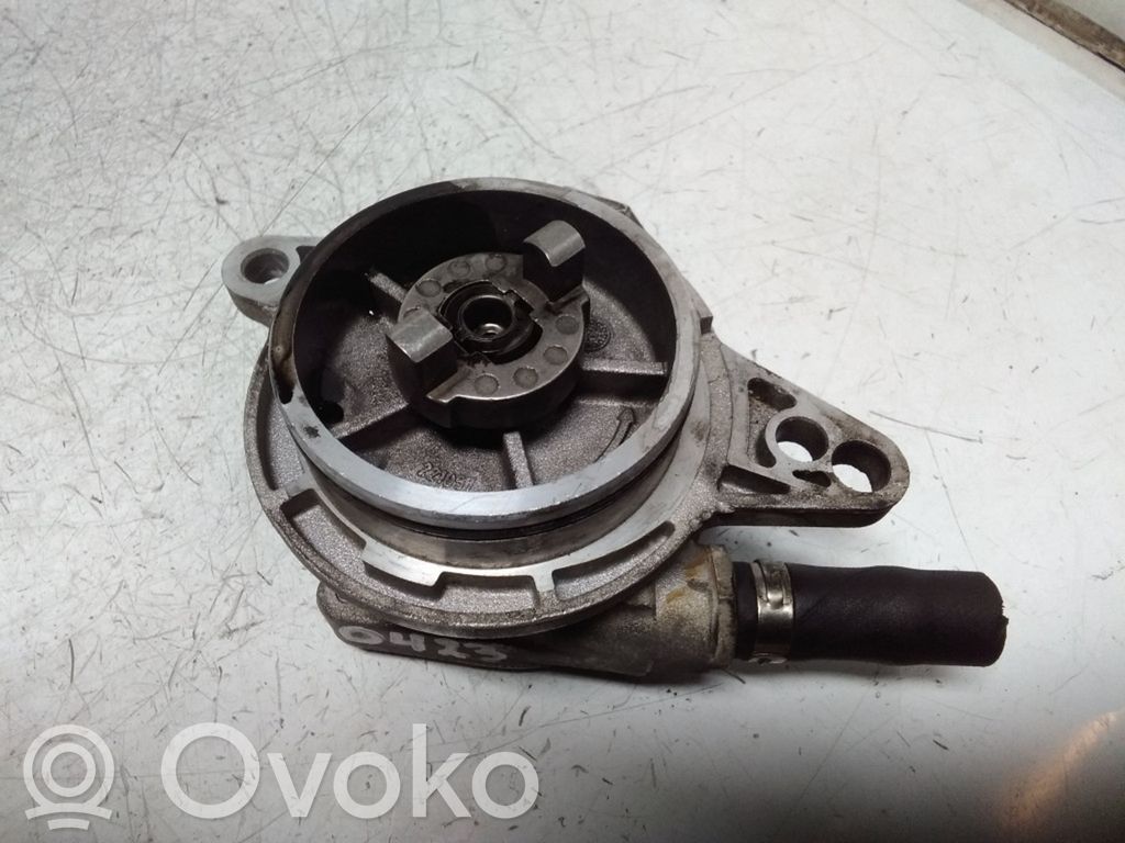 BMW 3 E46 Vacuum pump 