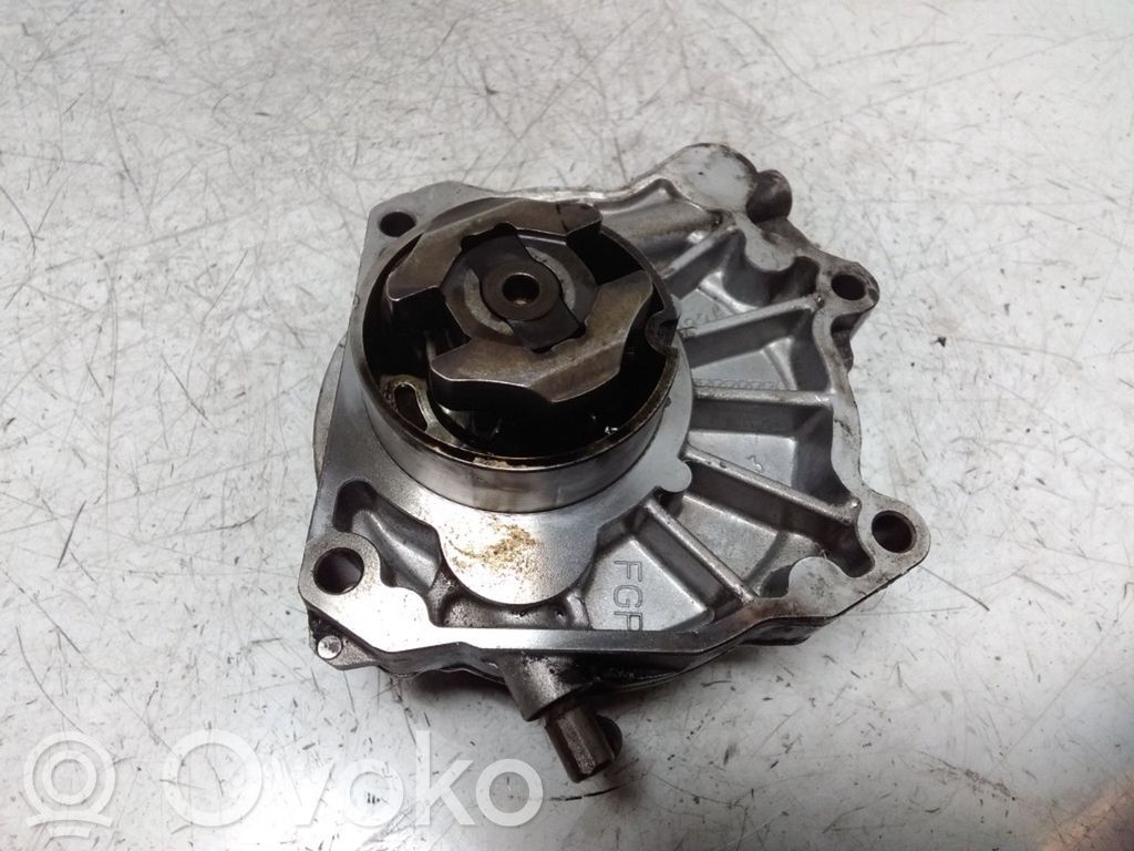 Vacuum pump