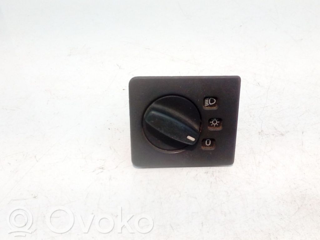 Light switch