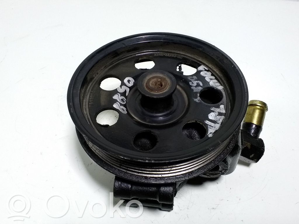 Ohjaustehostimen pumppu   XS4E3A733AC