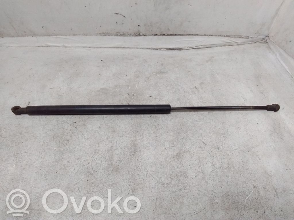 BMW 3 E46 Tailgate/trunk strut/damper 