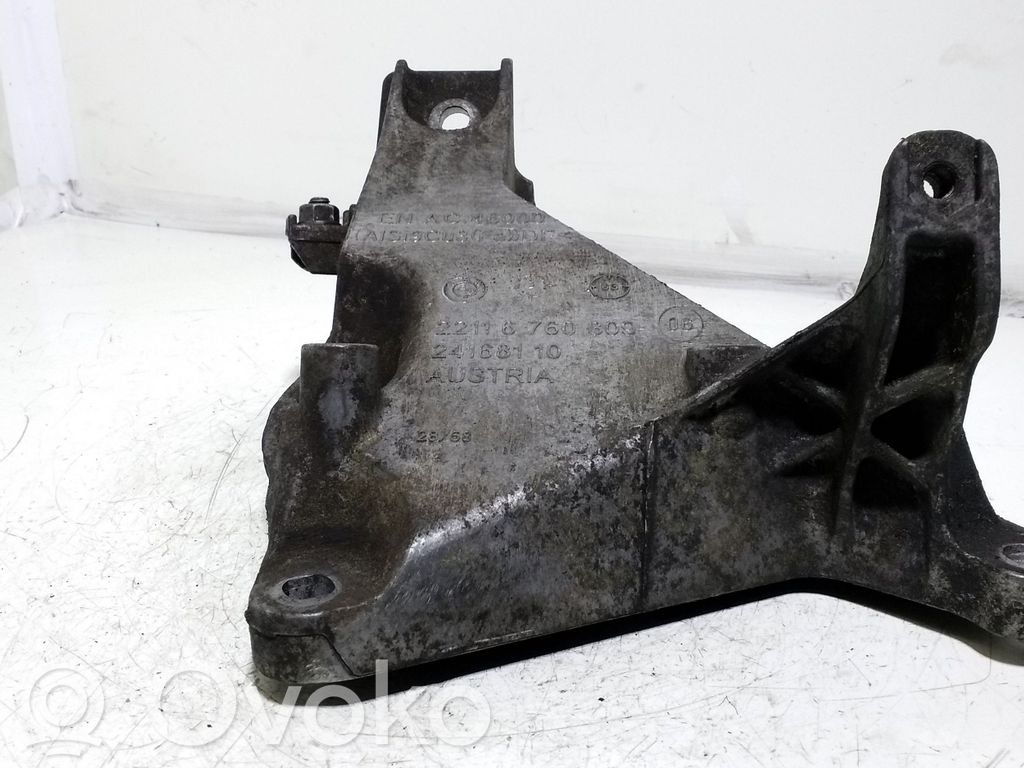 BMW 3 E90 E91 Engine mounting bracket 