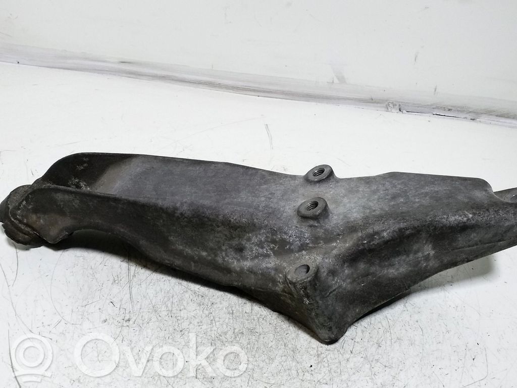 BMW 3 E46 Engine mounting bracket 