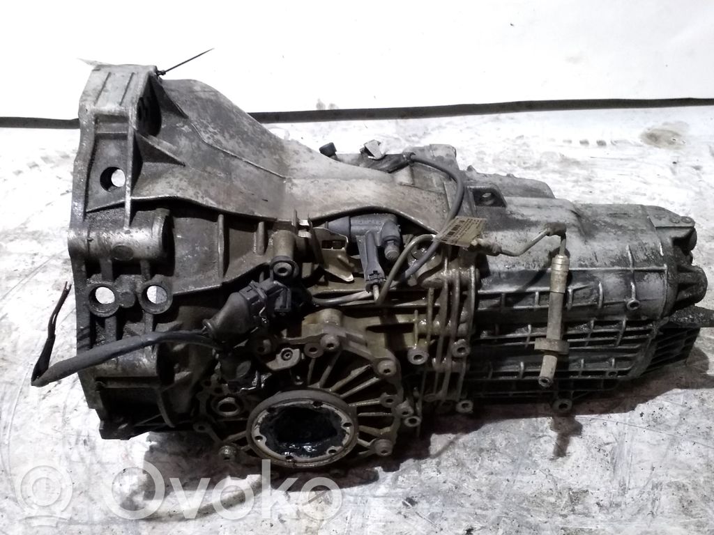 Audi A4 S4 B5 8D Mechaninė 5 pavarų dėžė 