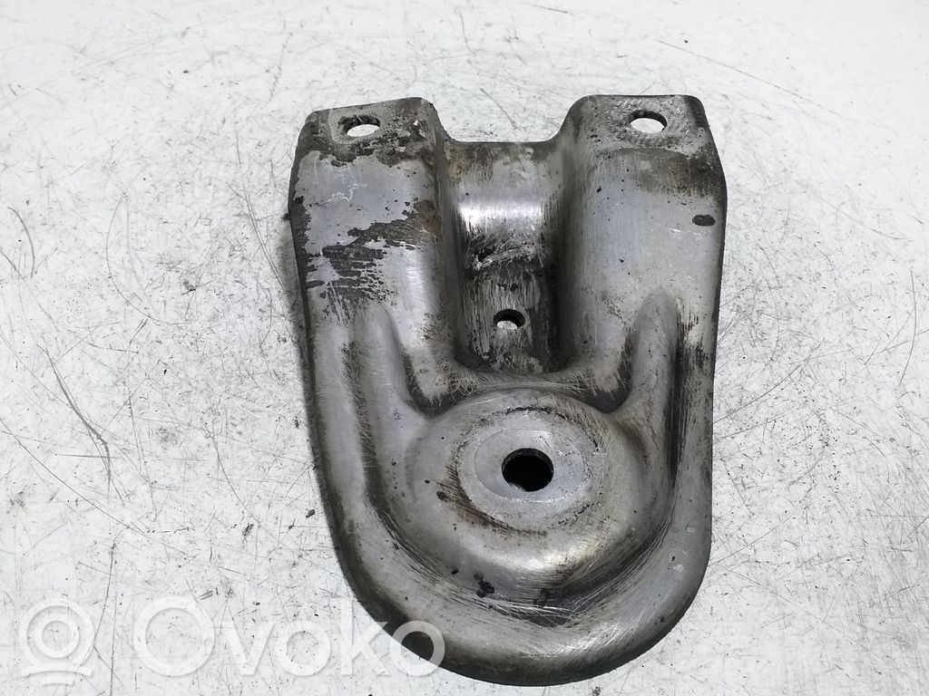 Audi A6 S6 C6 4F Gearbox mounting bracket 