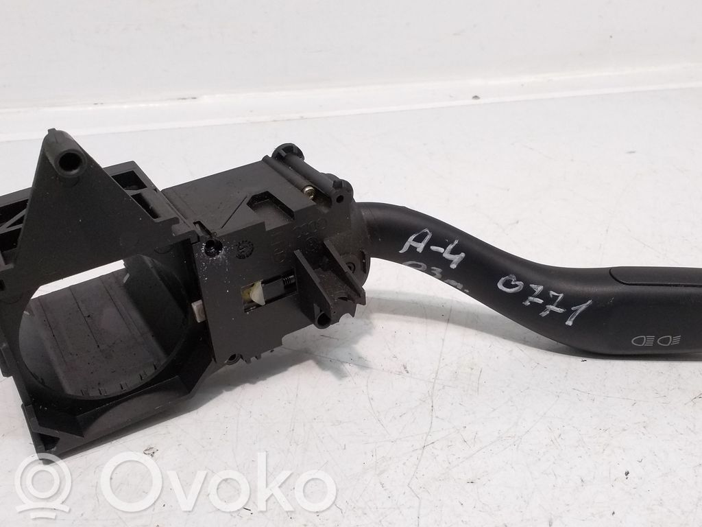Audi A4 S4 B6 8E 8H Indicator stalk 