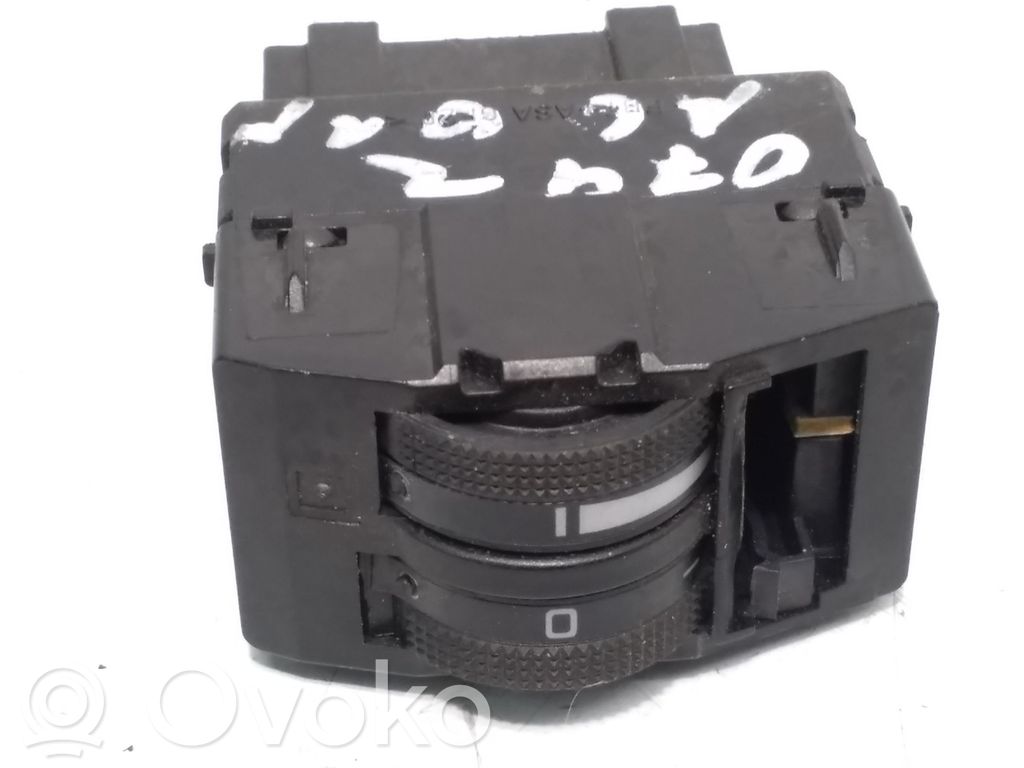 Audi A6 S6 C5 4B Headlight level height control switch 
